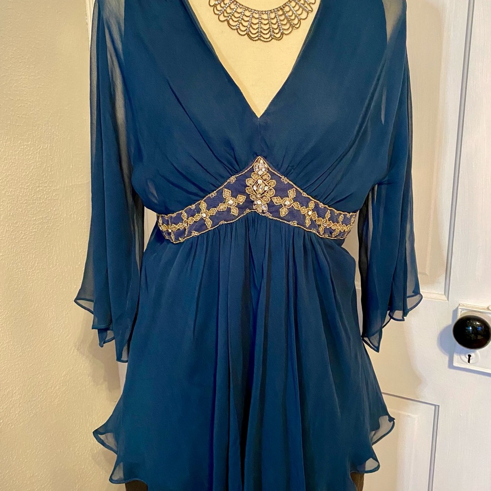 Miguelina womens silk teal v neck embellished waist blouse size L